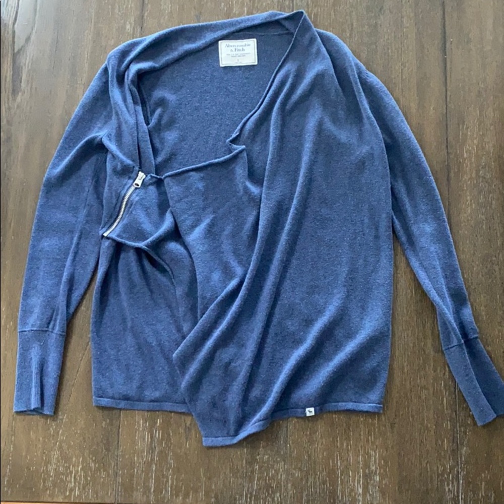 Abercrombie sweater